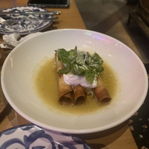 Flautas de Queso y Chorizo