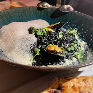 Risotto Nero di Seppia e Gamberetti