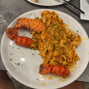 fettuchini con langosta