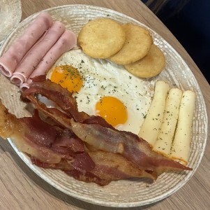 Desayuno