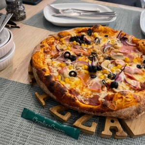 Pizza Charlie?s Cream