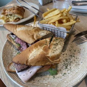 Sandwich - Panini Pastrami