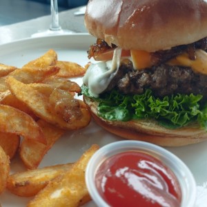 Hamburguesa + Amor