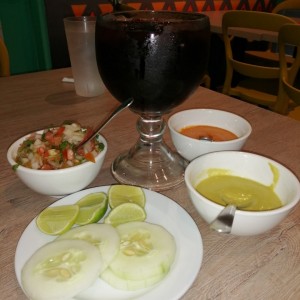 Agua de Jamaica (Chicha de Saril)