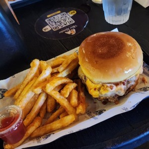 HAMBURGESAS / BURGERS - La Sexy Buterlicious