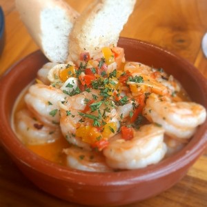 camarones al ajillo