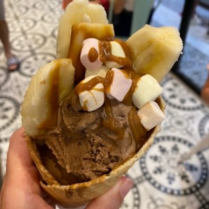 Maxi cono chocolatoso