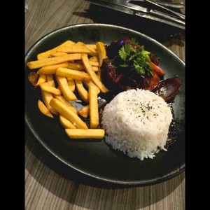 Lomo Saltado