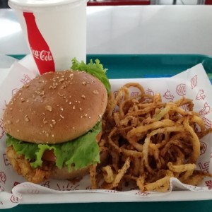 combo de hamburguesa de pollo crispy