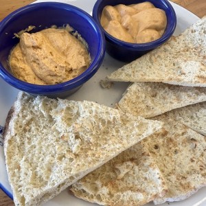 Pita con satziki
