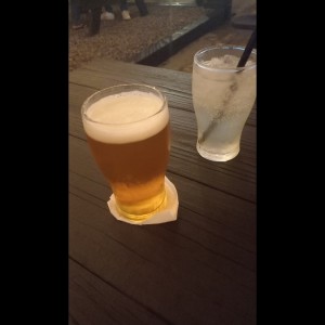 cerveza artesanal y refresco casero
