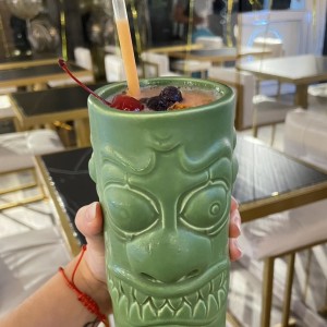 Ponche de frutas con alcohol
