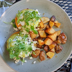 BRUNCH - HUEVOS AL MONTUNO