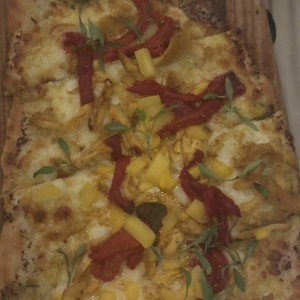 Pizza de pollo al curry