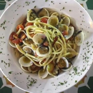 Linguini con Almeja