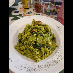 Pastas - Pollo / Pesto