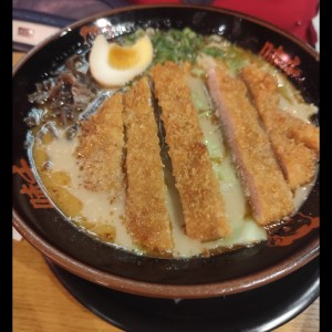 FIDEOS - TONKATSU RAMEN