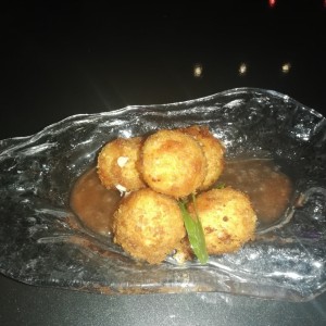 CROQUETAS DE QUESO DE CABRA