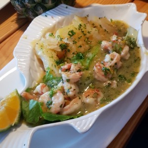 Camarones al ajillo