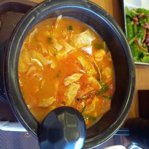 Mixian de puerco asado y tomate