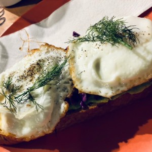 Avocado toast