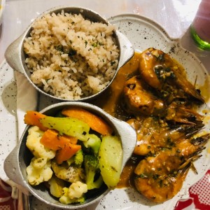 Langostinos al ajillo