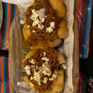 Hojaldre con ropa vieja