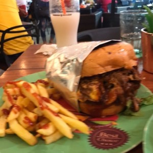 Hamburguesa de ribs 