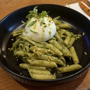 Pesto Burrata