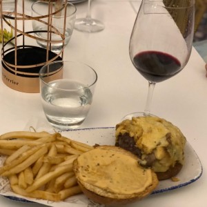 Hamburguesa raclette