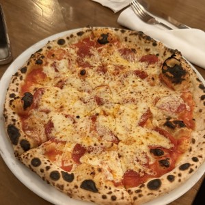 Pizza peperoni