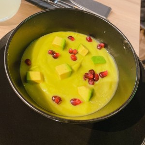 Gazpacho de aguacate