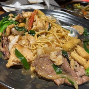 Fideos crujientes