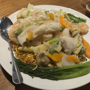 Seafood Stir Egg Noodle