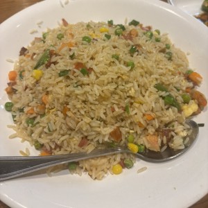 Arroz yong chow