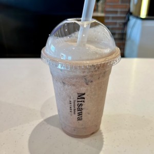 Fresh grape Cheese foam tea