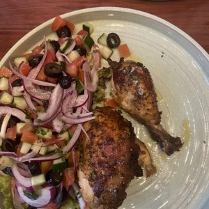 1/2 pollo mediterraneo ( modificado viene pechuga ala tmabien)  