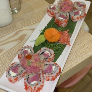 Spicy tuna roll