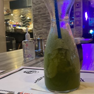 Limonada con hierbabuena