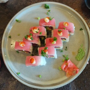 spicy tuna roll
