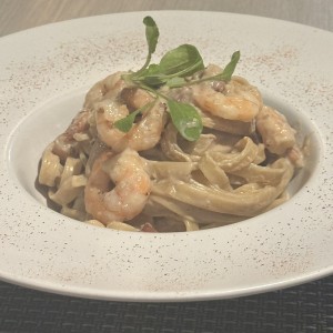Fettucine Strega con Extra Camaron