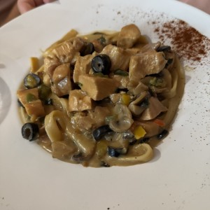 Estofado de pollo alla Cacciatora