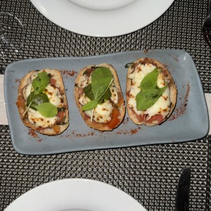 Bruschetta Capressa