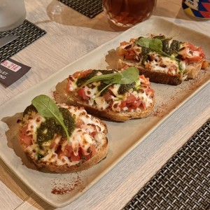Bruschetta Capressa