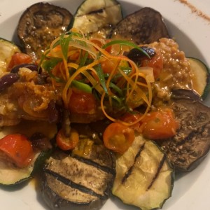 Pescado con vegetales