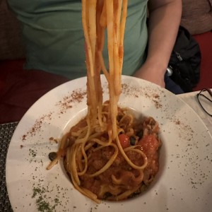 Linguinni con Pulpo Alla Luciana