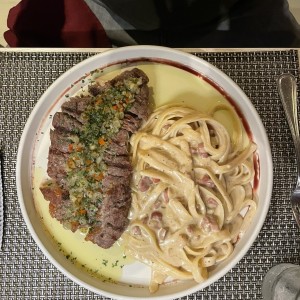 Rebay y pasta en salsa blanca