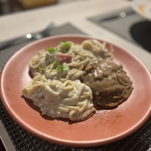 Cartoccio de Res con Linguini a la Crema