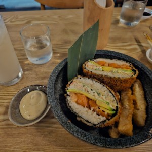 ESPECIALIDADES - Rice Sushi Burguer