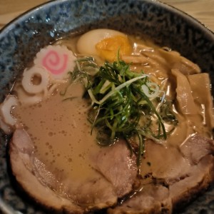 RAMEN - Chiiro Tonkotsu